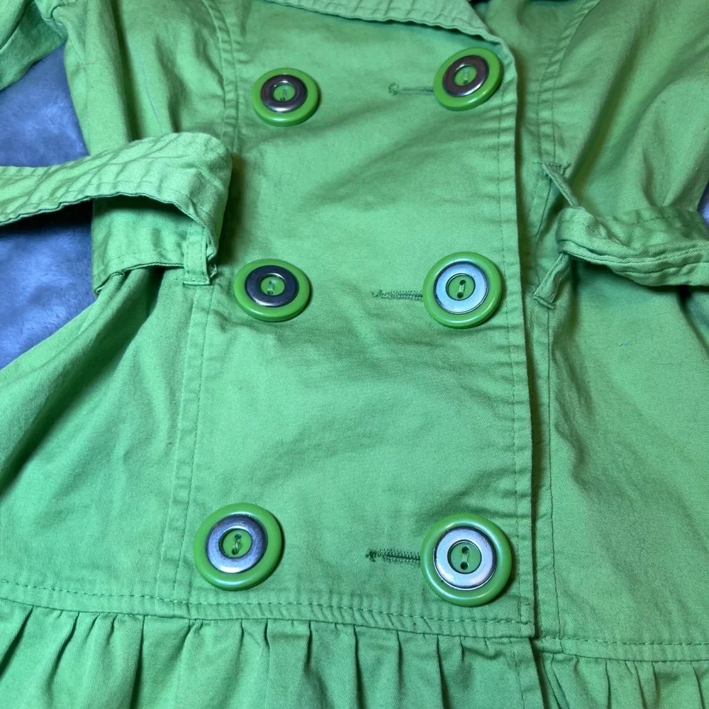 Takara Girls Size Medium‎ Bright Green Double Breasted Trench Coat Belted Ruffle